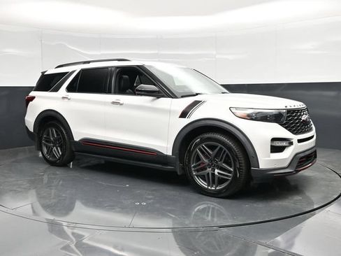 Used 2021 Ford Explorer ST w/ Equipment Group 401A AWD/4WD image 3