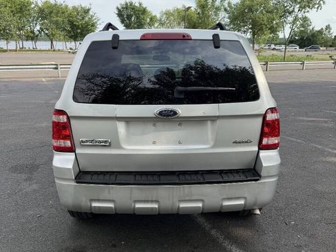 Used 2009 Ford Escape XLT AWD/4WD image 6