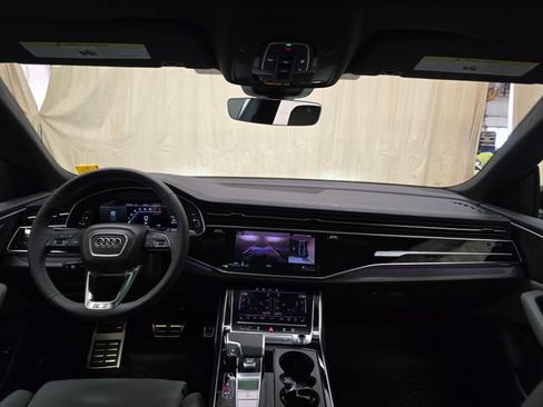New 2026 Audi SQ8 Premium Plus AWD/4WD image 30