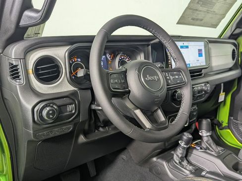 New 2026 Jeep Gladiator Sport image 13