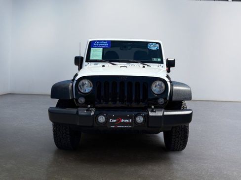 Used 2016 Jeep Wrangler Sport AWD/4WD image 5