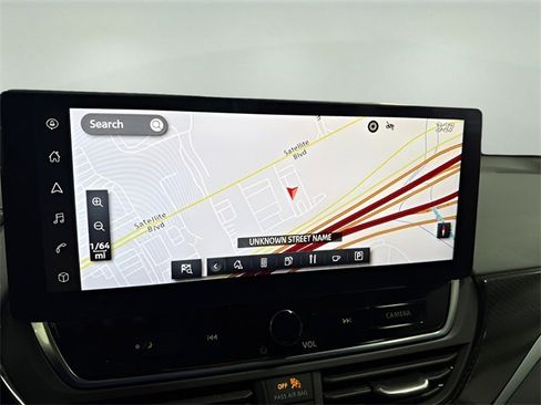 Used 2024 Nissan Altima 2.5 SR w/ SR Premium Package image 19