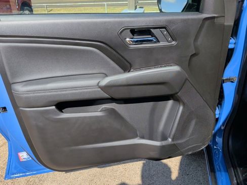 New 2026 GMC Canyon Elevation w/ Convenience Package image 10