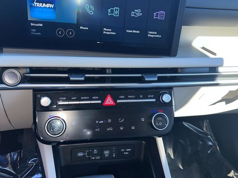 Certified 2025 Hyundai Tucson SEL image 11