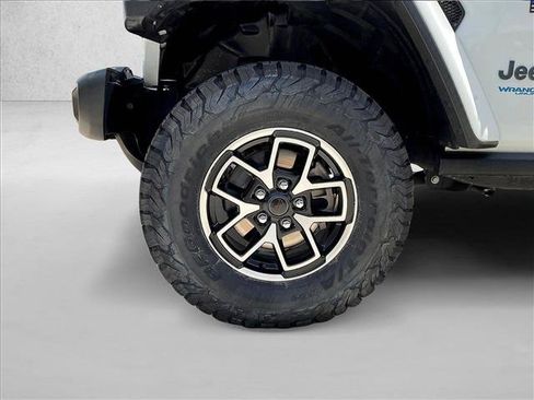 Used 2021 Jeep Wrangler Unlimited Rubicon 4xe AWD/4WD image 10