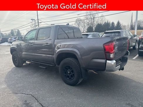 Certified 2021 Toyota Tacoma SR5 image 9