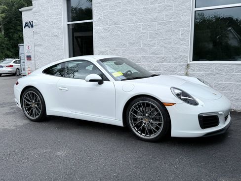 Used 2017 Porsche 911 Carrera 4 AWD/4WD image 37