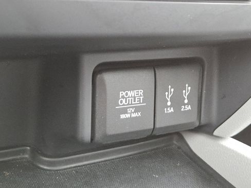 Used 2016 Honda Pilot Touring image 33