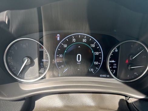 Used 2019 Buick Envision Premium w/ Driver Confidence Package image 18