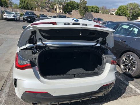 Used 2021 BMW 430i Convertible w/ M Sport Package image 6