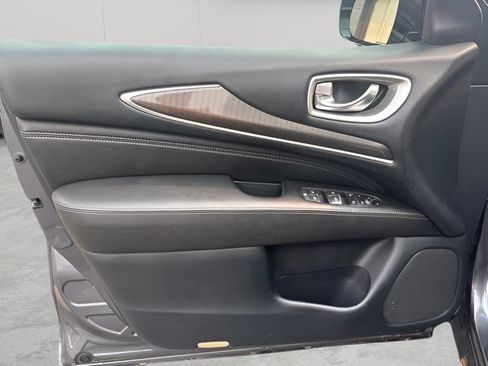 Used 2018 INFINITI QX60 Luxe AWD/4WD image 16