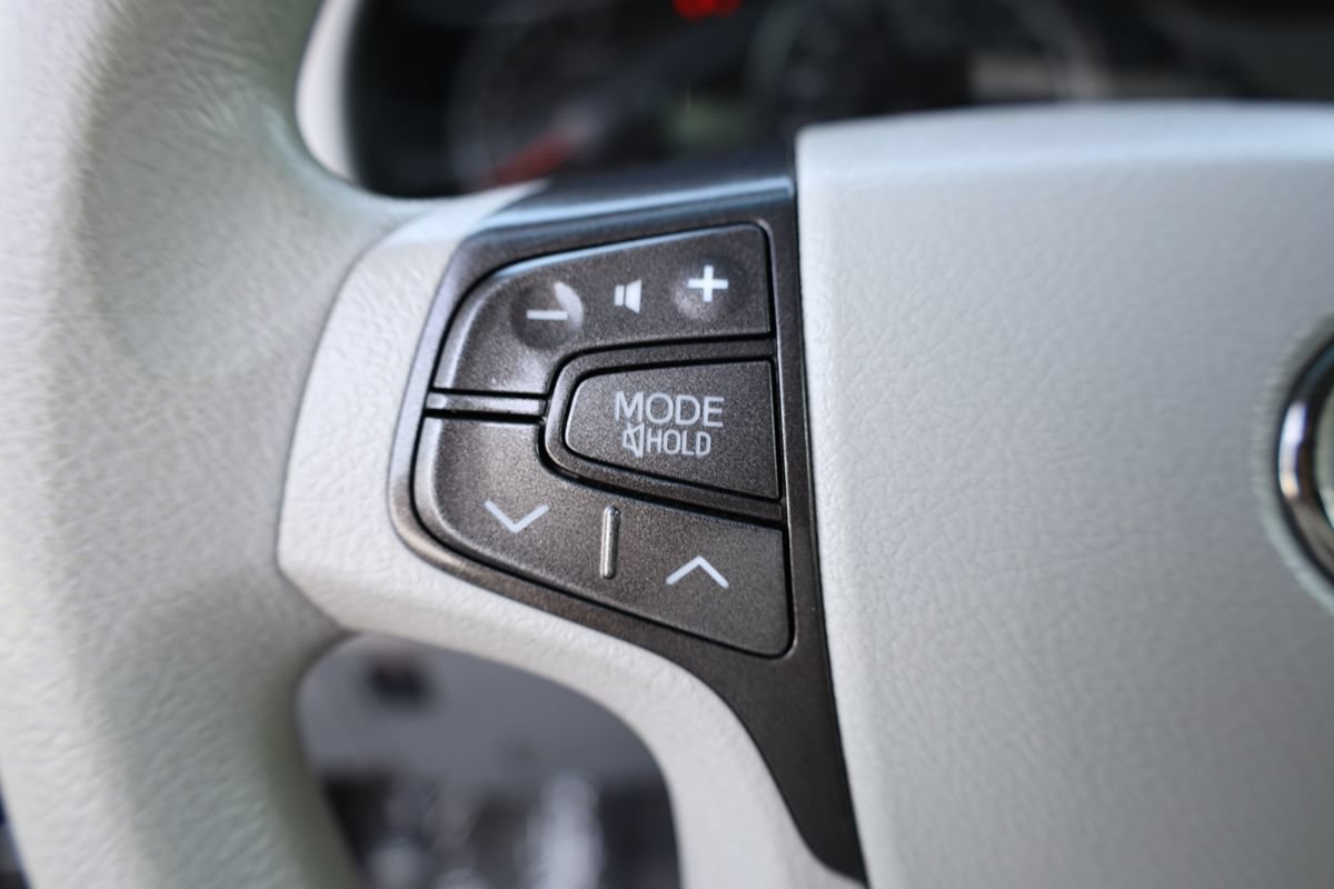 Used 2011 Toyota Sienna LE AWD/4WD image 24