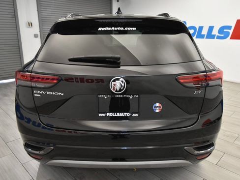 Used 2022 Buick Envision Essence w/ Technology Package II image 4