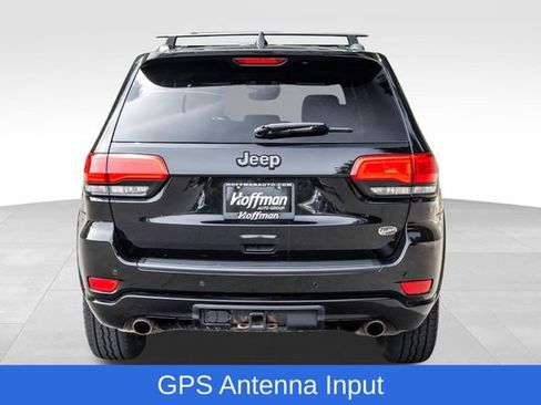 Used 2020 Jeep Grand Cherokee Overland AWD/4WD image 9