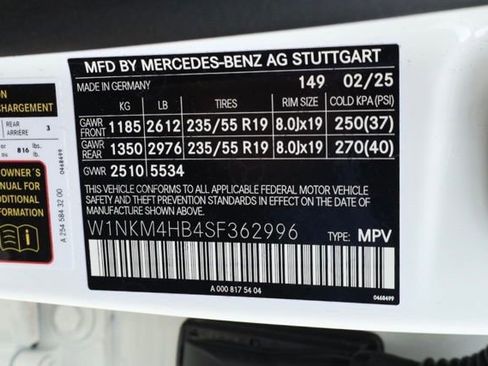 Certified 2025 Mercedes-Benz GLC 300 4MATIC image 30