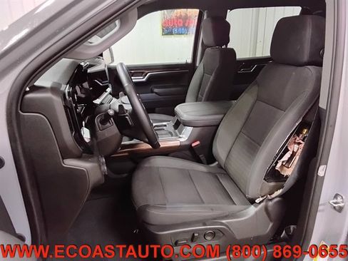 Used 2024 Chevrolet Silverado 1500 RST w/ Convenience Package II image 10