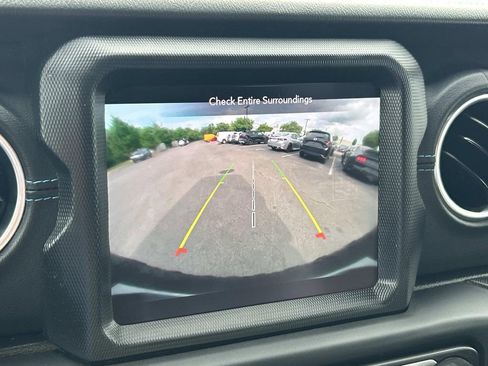 Used 2023 Jeep Wrangler Unlimited Rubicon 4xe w/ Cold Weather Group AWD/4WD image 26