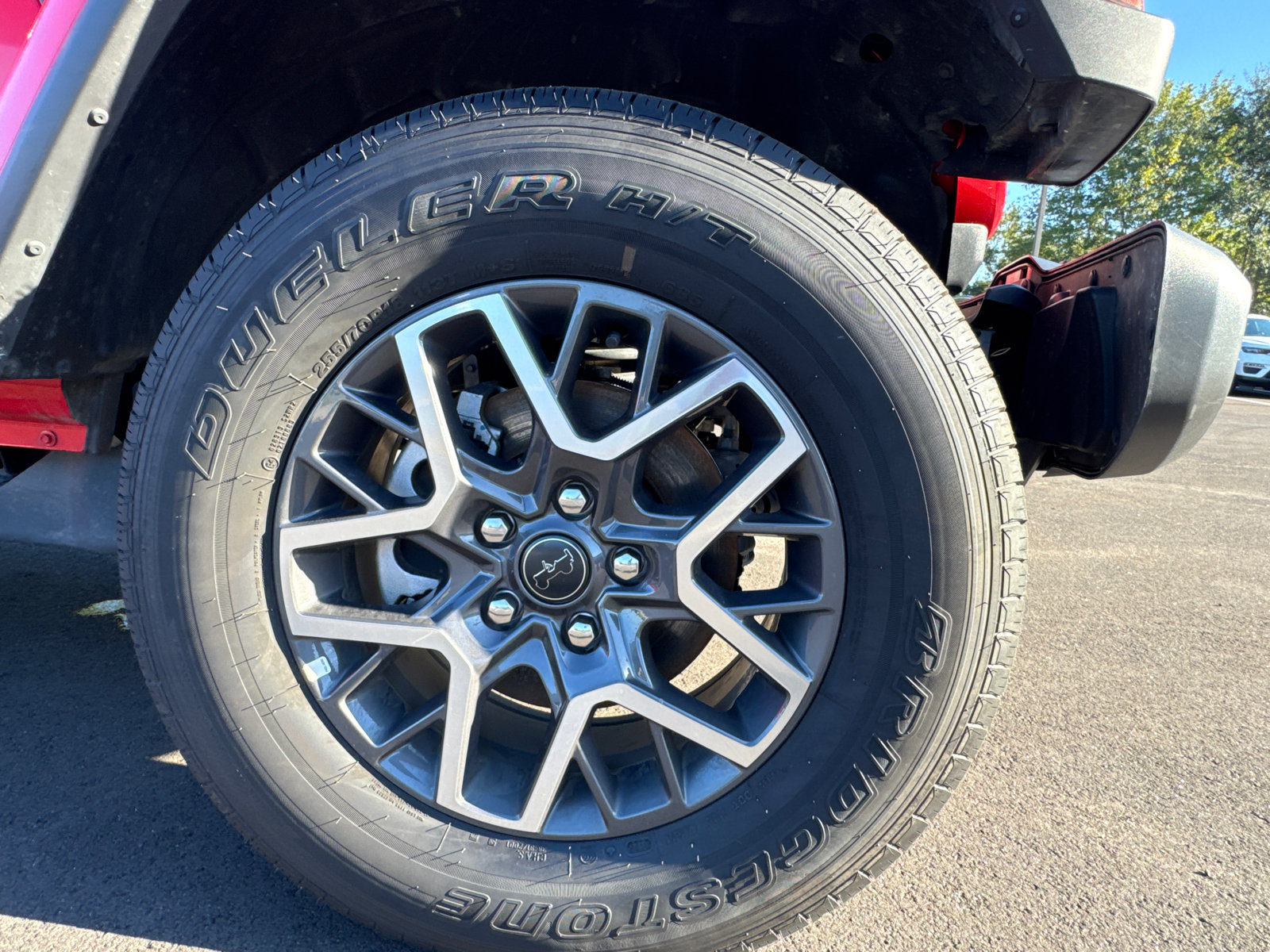 Used 2026 Jeep Wrangler Unlimited Sahara AWD/4WD image 13