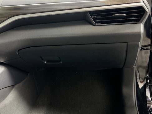 Used 2024 Nissan Altima 2.5 SV FWD image 35