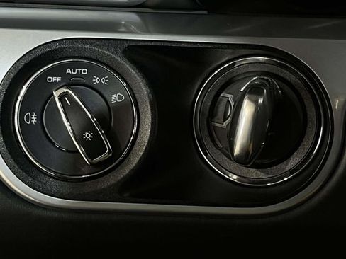 Certified 2017 Porsche 911 Carrera 4S image 35