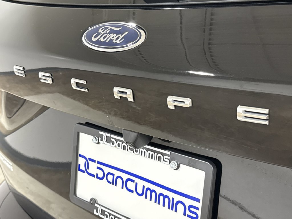Used 2024 Ford Escape ST-Line AWD/4WD image 25
