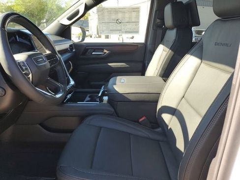New 2026 GMC Yukon Denali image 19
