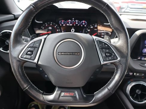 Used 2022 Chevrolet Camaro SS RWD image 7