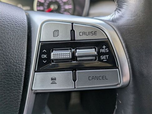 Used 2022 Kia Telluride SX w/ SX Prestige Package image 19