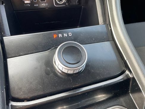 Used 2023 Jeep Grand Cherokee Laredo AWD/4WD image 24