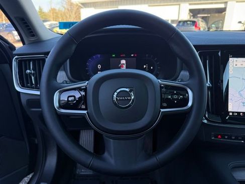 Certified 2024 Volvo V90 B6 Cross Country Plus image 18