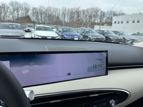 New 2026 Genesis GV70 2.5T Select image 26