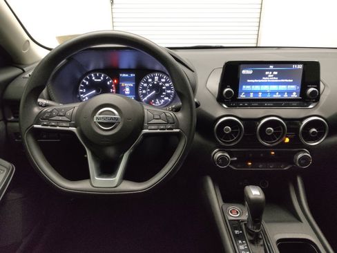 Used 2022 Nissan Sentra S image 22