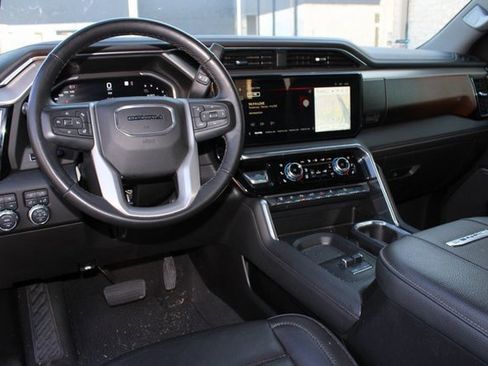 Used 2024 GMC Sierra 2500 Denali w/ Denali Reserve Package image 5