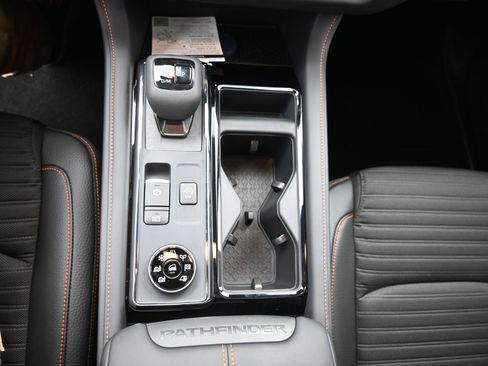 New 2026 Nissan Pathfinder Rock Creek AWD/4WD image 18