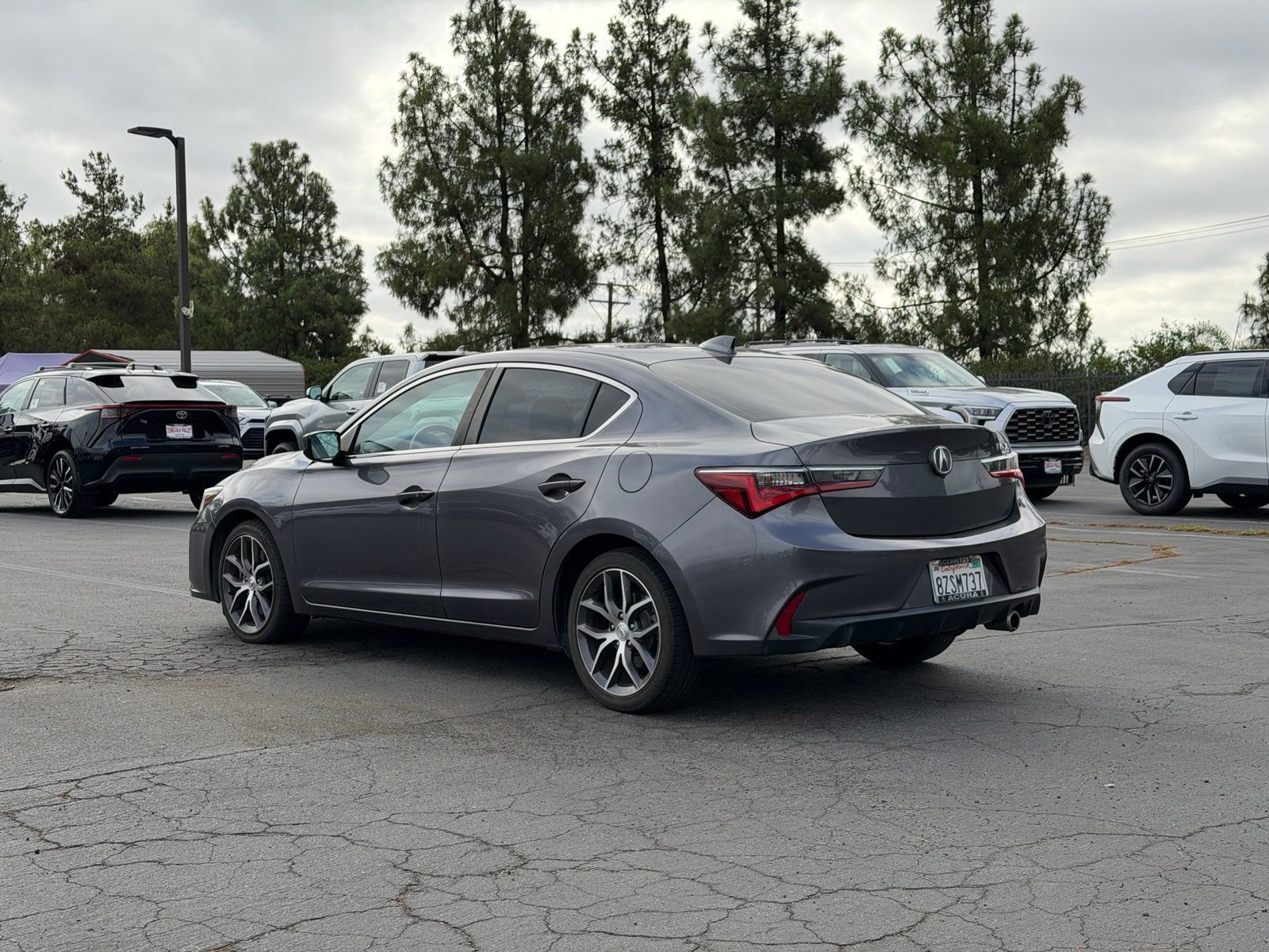 Used 2022 Acura ILX w/ Premium Package FWD image 3