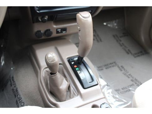 Used 2004 Toyota Tacoma 4x4 Double Cab image 23