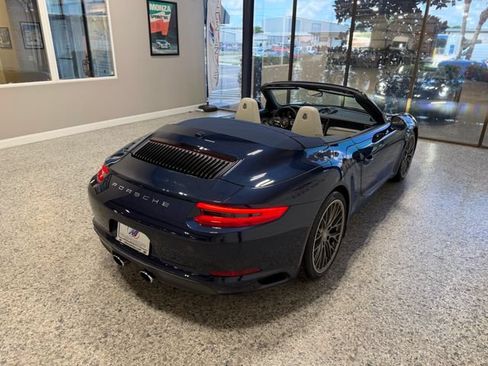 Used 2017 Porsche 911 Carrera S RWD image 6