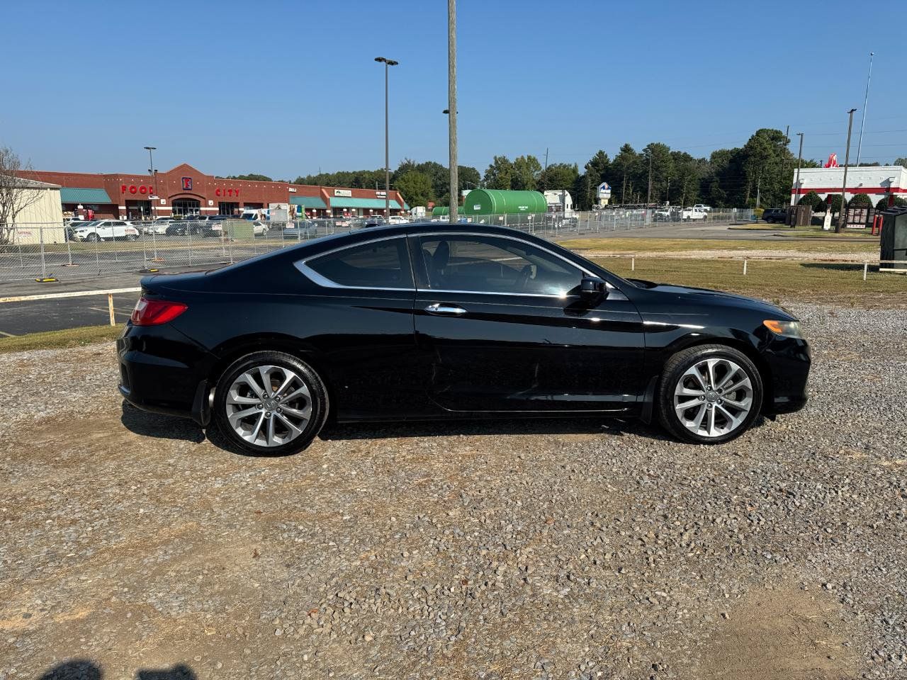 Used 2015 Honda Accord EX-L image 2