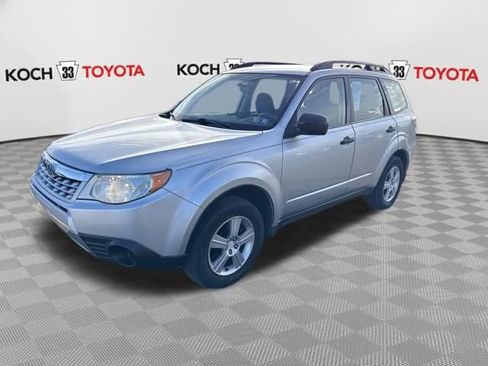 Used 2011 Subaru Forester 2.5X image 3