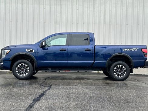 Used 2024 Nissan Titan PRO-4X image 7