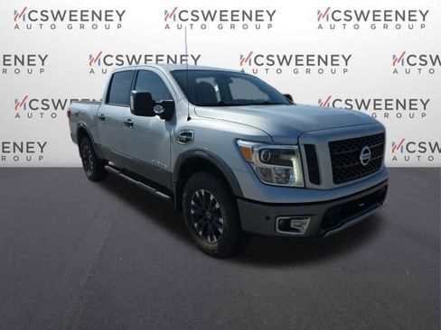 Used 2017 Nissan Titan PRO-4X image 1