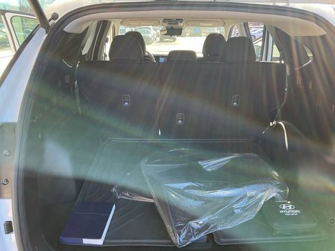 Used 2026 Hyundai Tucson SEL AWD/4WD image 14