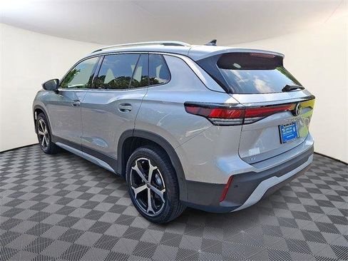 New 2025 Volkswagen Tiguan SE image 4