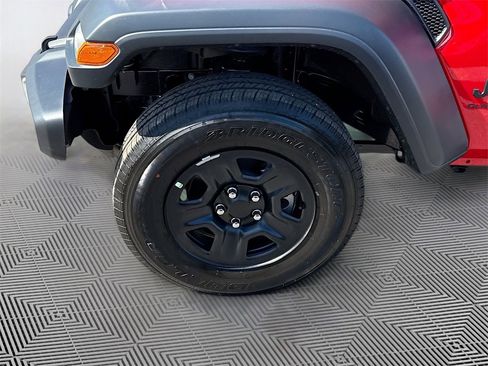 New 2026 Jeep Gladiator Sport image 33