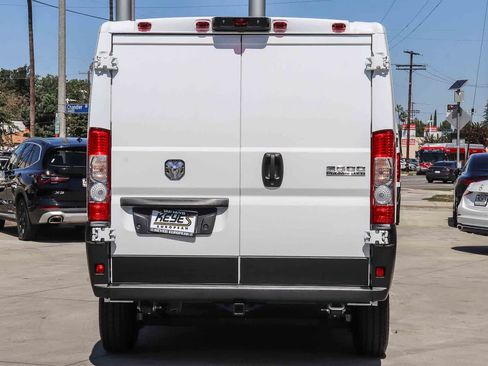 Used 2026 RAM ProMaster 2500 FWD image 3