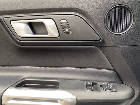 Used 2018 Ford Mustang Coupe w/ Equipment Group 101A image 22