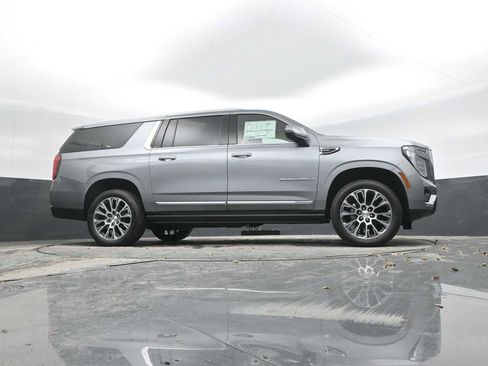 New 2026 GMC Yukon XL Denali w/ Sun & Power Step Package image 46