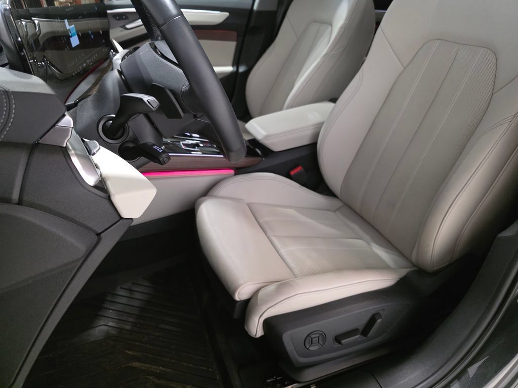 Certified 2026 Audi A6 Premium Plus w/ Premium Plus Package AWD/4WD image 16