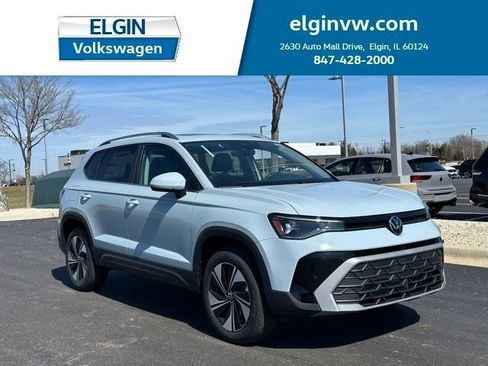 New 2026 Volkswagen Taos SE AWD/4WD image 1