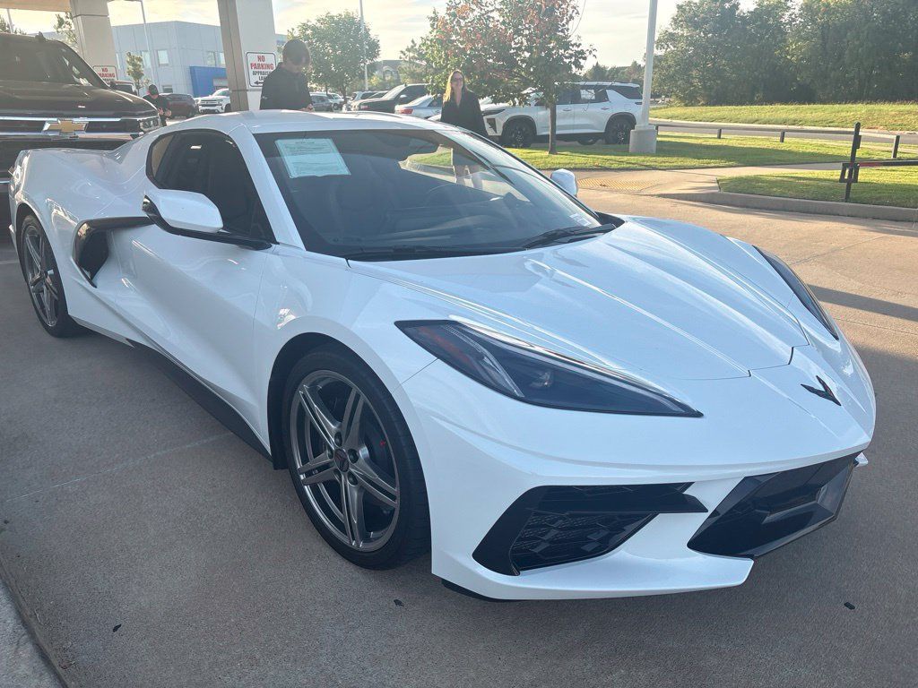 Used 2026 Chevrolet Corvette Stingray Coupe RWD image 7